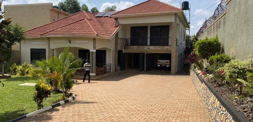 BRIGHT 5BEDROOM HOUSE FOR SALE AT UGANDA -KAMPALA