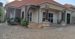 A CRAFTSMANSHIP 4 BEDROOM HOUSE FOR SALE AT UGANDA -KIIRA