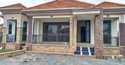 A CRAFTSMANSHIP 4 BEDROOM HOUSE FOR SALE AT UGANDA -KIIRA