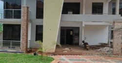 DESIRABLE 5BEDROOM HOUSE FOR SALE AT UGANDA-BWEBAJJA