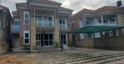 IMMACULATE HOUSE OF 5BEDROOM APARTMENT FOR SALE AT UGANDA -KYANJA