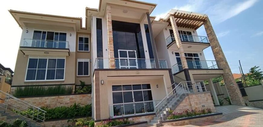 INNOVATIVE OF A 7BEDHOUSE FOR SALE AT UGANDA -KAMPALA