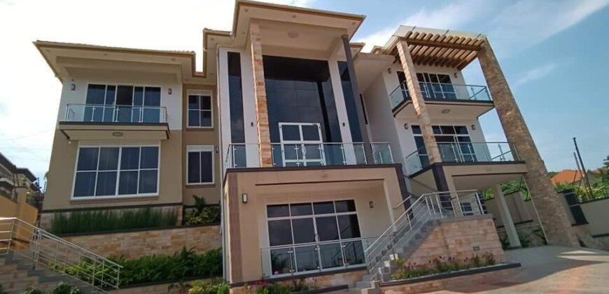 INNOVATIVE OF A 7BEDHOUSE FOR SALE AT UGANDA -KAMPALA