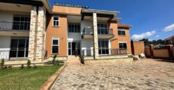 A BEAUTIFUL MANSION OF A 6BEDROOM HOUSE FOR SALE AT UGANDA -KIGO