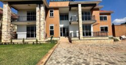 A BEAUTIFUL MANSION OF A 6BEDROOM HOUSE FOR SALE AT UGANDA -KIGO