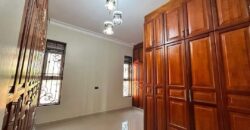 A BEAUTIFUL MANSION OF A 6BEDROOM HOUSE FOR SALE AT UGANDA -KIGO