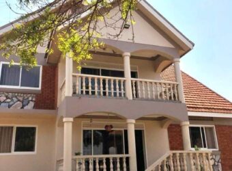 A MARVELOUS AND WELL MAINTAINED SOLID HOME FOR SALE AT RWANDA-KYEBANDO TOWN