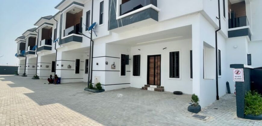 RIGHTFULLY THOUGHT OF 3 AND 4 BED TERRACE DUPLEX WITH SWIMMING POOL, GYM AND KIDS PLAY AREA 80,000,000 NAIRA