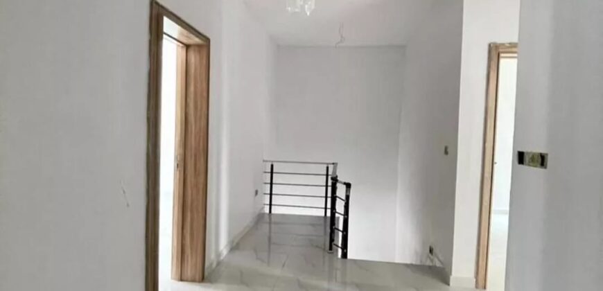 LOVELY 4 BEDROOM TERRACE DUPLEX IN IKOTA FOR 80,000,000 NAIRA