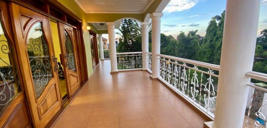 A SPACIOUS 5 BEDROOM HOUSE FOR RENT AT RWANDA