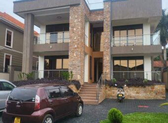 A5BEDROOMFOR SALE AT UGANDA -MUNYONYO