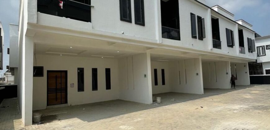 Lovely 4 Bedroom Terraced Detached Duplex 60000000 Naira