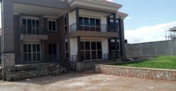 EXECUTIVE 5 BEDROOM HOUSE FOR SALE AT UGANDA -MUNYONYO