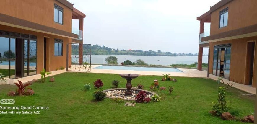 SPECTACULAR AND MAGNIFICENT RESIDENTIAL FOR SALE IN UGANDA