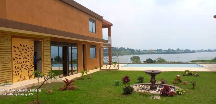 SPECTACULAR AND MAGNIFICENT RESIDENTIAL FOR SALE IN UGANDA