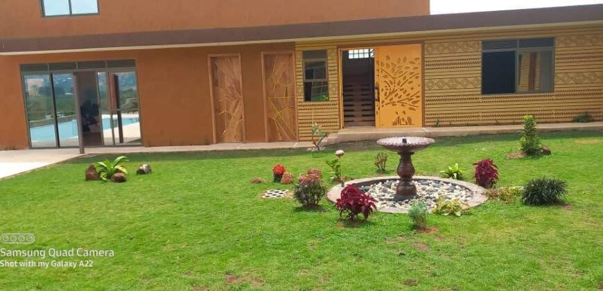 SPECTACULAR AND MAGNIFICENT RESIDENTIAL FOR SALE IN UGANDA