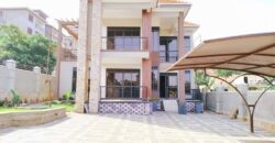 A BEAUTIFUL 5 BEDROOM HOUSE FOR SALE AT UGANDA -KYANJA