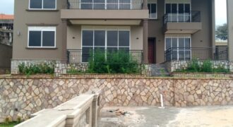 A BEAUTIFUL 5 BEDROOM HOUSE IS FOR SALE AT UGANDA -munyonyo