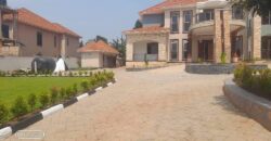 A SPACIOUS 7 BEDROOM HOUSE FOR SALE AT UGANDA -GAYAZA