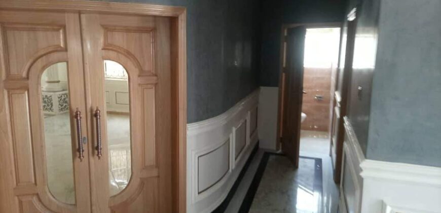 HOT CAKE OFFER OF A 5 BEDROOM HOUSE FOR SALE AT KYEBANDO-KABULENGWA