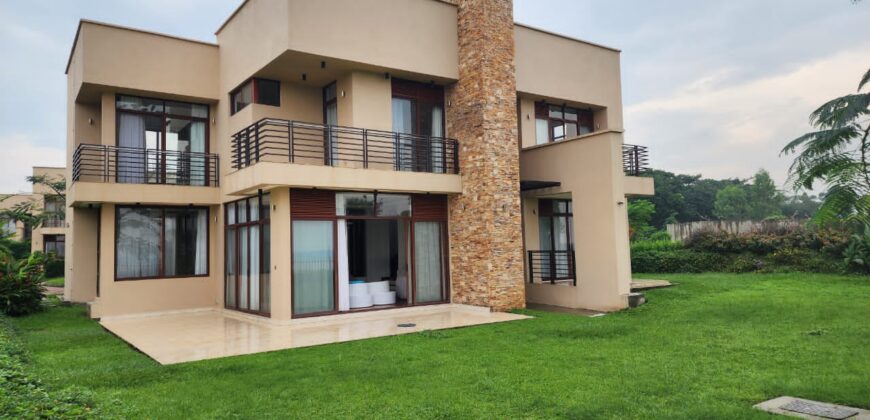 Beautiful 4 BEDROOM HOUSE FOR SALE AT UGANDA -KAMPALA