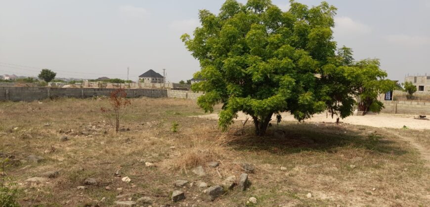 REGISTERED LAND TITLE CERTIFICATE 2 PLOT OF LAND FOR SALE AT TEMA COMMUNITY 25 IN A GATED COMMUNITY GREEN ESTATE.