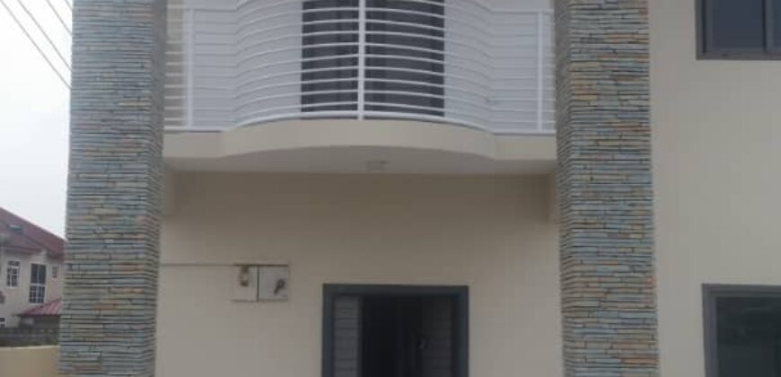 3 bedrooms with one boys quarter for rent at Tse Addo