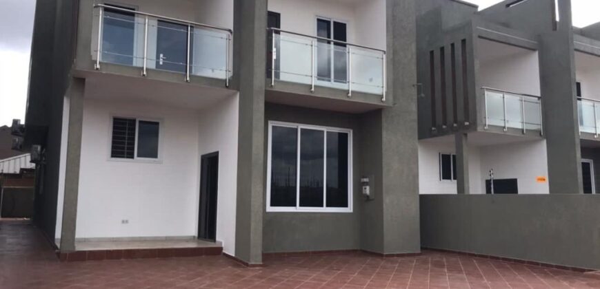 4 bedrooms gated community house with boys quarter for sale lakeside estate community 8