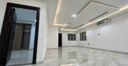 Contemporary luxurious 4brm for sale at ASHONMANG estates