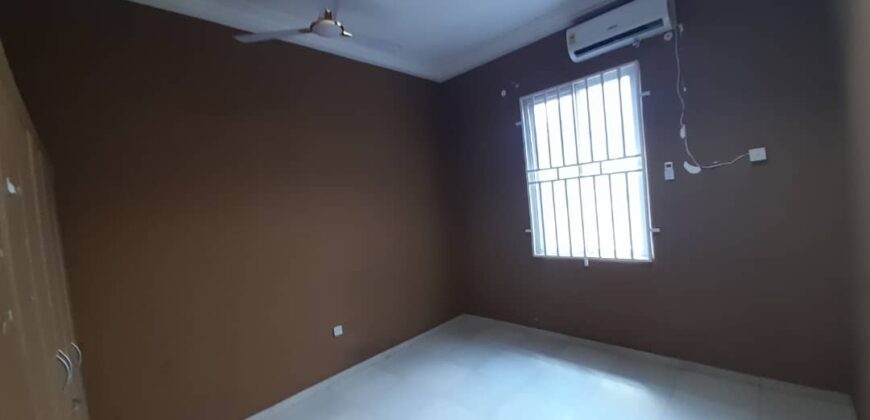 COMMERCIAL 4BEDROOM WITH 1BEDROOM STAFF QUARTERS HOUSE WITH STANDBY GENERATOR FOR RENT AT WEST LEGON-WEST LAND.