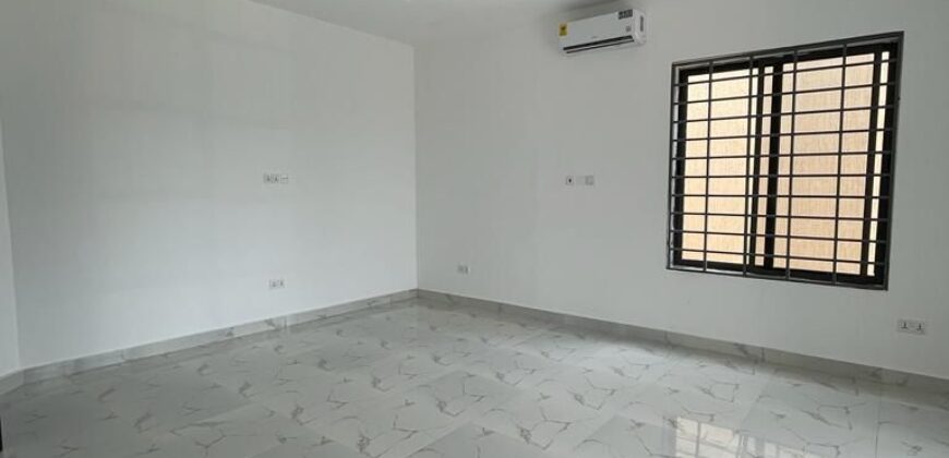 Executive 6 Bedrooms At Adenta Housing Estate