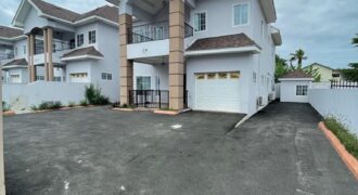 4 bedrooms with one bedroom servant quarters townhouses in Cantoments.