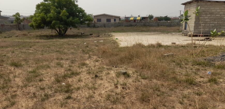 REGISTERED LAND TITLE CERTIFICATE 2 PLOT OF LAND FOR SALE AT TEMA COMMUNITY 25 IN A GATED COMMUNITY GREEN ESTATE.