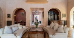 8 Bedroom House for Sale in Marrakesh. 54686291
