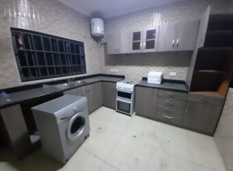 3-BEDROOM APARTMENT FOR RENT AT EAST AIRPORT