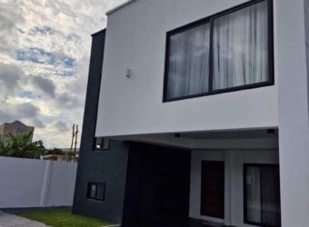 ALL ENSUITE 3 BEDROOM TOWNHOUSE WITH A FAMILY AREA & AN OUTHOUSE IS SELLING IN ?ADJIRINGANOR