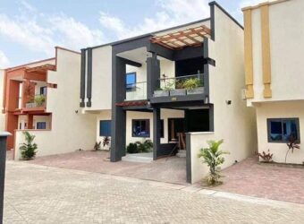 3 Bedroom townhouses for for sale at Achimota