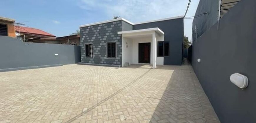 Executive newly built 3bedroom house 4 rent at Lakeside Estate,