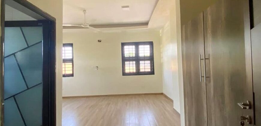 Newly built 2 bedroom apartment Botwe school junction