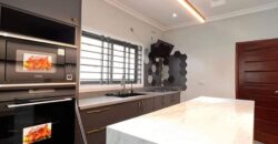 *4BEDROOM LUXURY HOUSE FOR SALE LAKESIDE COMMUNITY 6, Accra-Ghana*