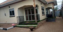 BEAUTIFUL HOUSE FOR SALE AT UGANDA-KYENGERA,NABBINGO