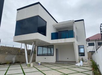 Newly built 4 bedroom all en-suite house with one boys quarters for sale at east legon hills