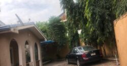 3bedrms with a boys quarters for sale at Lapaz Nyamekye junction