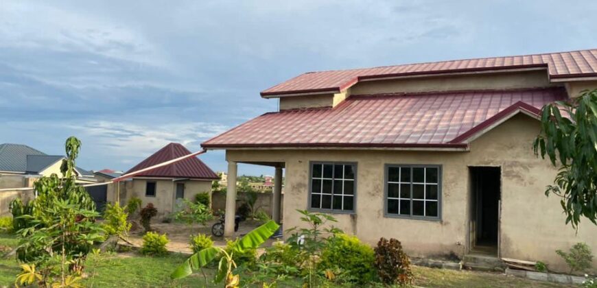 4bedroom house for sale at Amasaman Ashalaja