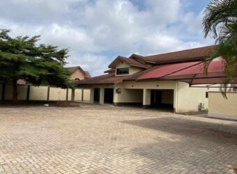 4Bedroom house for Rent @ School Junction