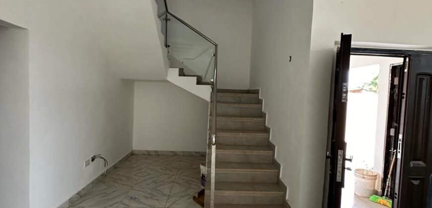 NEWLY BUILT EXECUTIVE 4BEDROOM HOUSE FOR SALE AT EAST LEGON HILLS