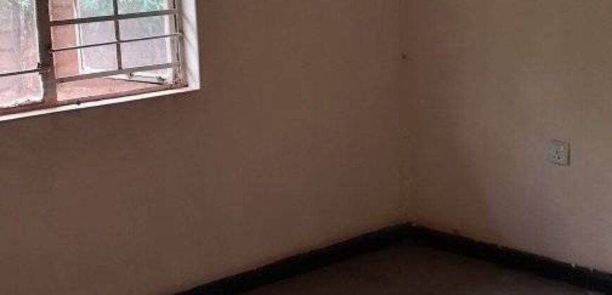 3 bedroom house for Rent in new Avondale off Simon mwansa kapwepwe