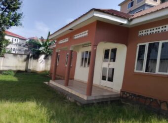 3 BEDROOM HOUSE FOR RENT AT UGANDA-KYANJA