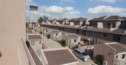 Embrace luxury living in this brand-new 5-bedroom townhouse with a servant’s quarter in Syokimau, just off Katani Road!