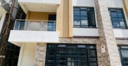 Gated estate with 26 impeccably designed 4-bedroom Townhouses + DSQ to let